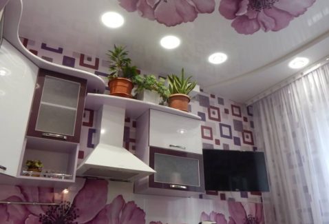 кухня с цветочками